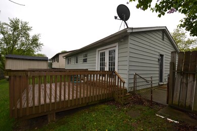 Rear Exterior/Deck
