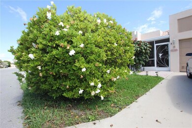 9111 Fairbanks Ln unit 6, Boca Raton, FL 33496 - photo 2