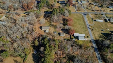 288 Price Mill Rd, Summerfield, NC 27358 - photo 4