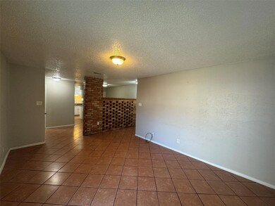 708 E Pecan St, Hurst, TX 76053 - photo 3