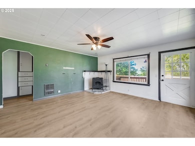 11 Ashland St, Kalama, WA 98625 - photo 4