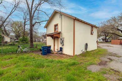 228 S Lowry St, Stillwater, OK 74074 - photo 6