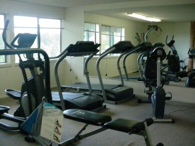 20161 Vikings Crest Loop NE unit 5-102, Poulsbo, WA 98370 - photo 2