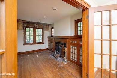 110 8th Ave S, Grand Forks, ND 58201 - photo 7