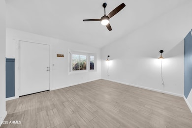 3201 W Mohawk Ln-5