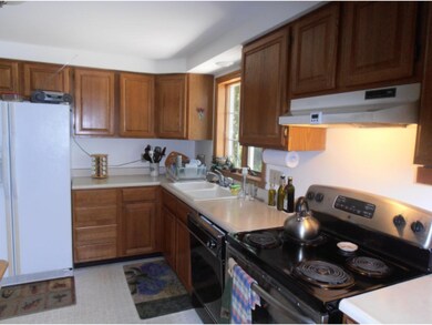 72 Meeting Hill Rd, Hillsborough, NH 03244 - photo 6