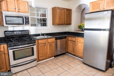 610 S Bradford St, Baltimore, MD 21224 - photo 7