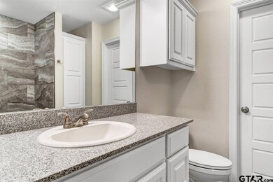 2220 2220 Walton, Tyler, TX 75701 - photo 6