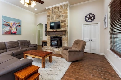 211 Ruby Dr, Brock, TX 76087 - photo 7