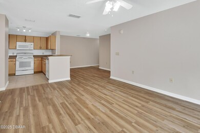 4-Dining/Kitchen
