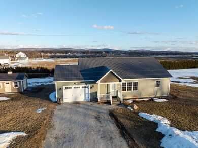 81 Firefly Ln, Saint Albans Town, VT 05488 - photo 3