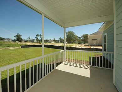Delaware Optional Screened Porch