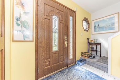 765 Peninsula Ct, Ann Arbor, MI 48105 - photo 2