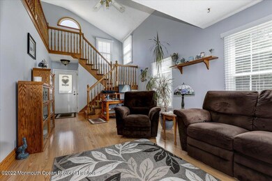 16-42BunkerHill_016