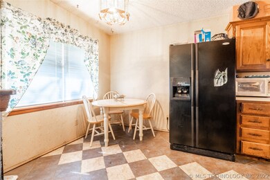 3120 Cardinal Dr, Ardmore, OK 73401 - photo 3