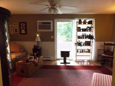 160 Ayer Rd unit D, Shirley, MA 01464 - photo 4