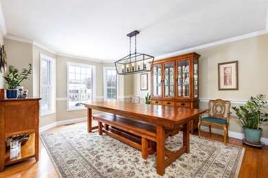 857 Bryant Rd, Manchester, NH 03109 - photo 5