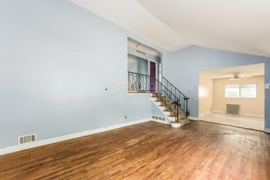 1236 Country Club3