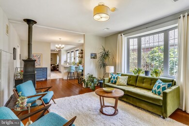 603 Dartmouth Ave, Silver Spring, MD 20910 - photo 3