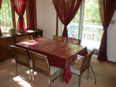 120 Laurel Ln, Effort, PA 18330 - photo 4