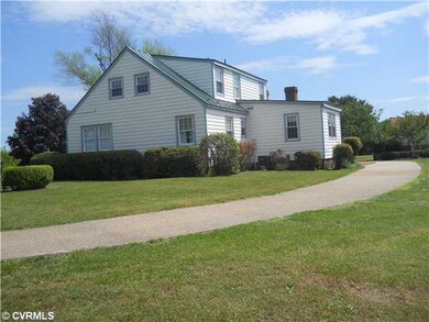 2211 Smithfield Rd, Saint Stephens Church, VA 23148 - photo 3