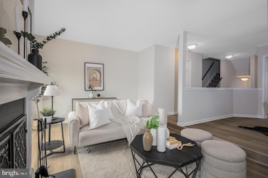 9149 Helaine Hamlet Way, Columbia, MD 21045 - photo 4