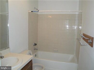 212 Ravens Crest Dr, Plainsboro, NJ 08536 - photo 7