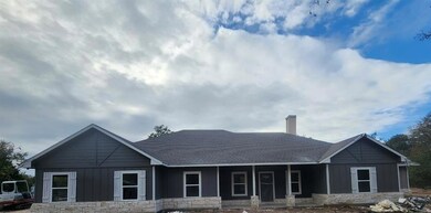 2010 Ryans Ct, Springtown, TX 76082 - photo 2