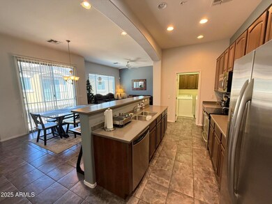 15240 N 142nd Ave unit 2108, Surprise, AZ 85379 - photo 4