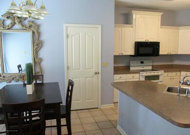 Kitchen and Breakfast Area