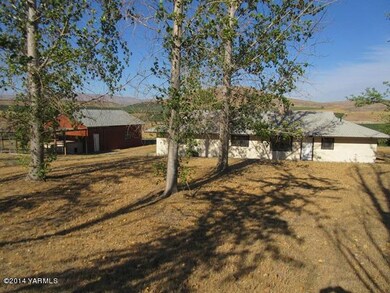 240 Sunview Ln, Moxee, WA 98936 - photo 2