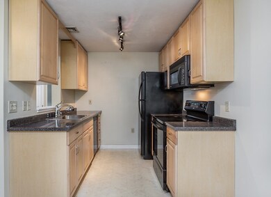 1707 Carriage Ln unit 1707, Taunton, MA 02780 - photo 3