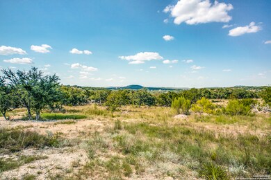 10515 Kendall Canyon, San Antonio, TX 78255 - photo 2