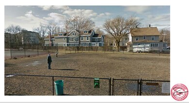 10 Pillion Ct, Newtonville, MA 02460 - photo 2