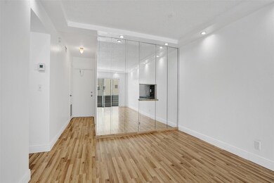 251 Berkley Rd unit 203, Hollywood, FL 33024 - photo 5