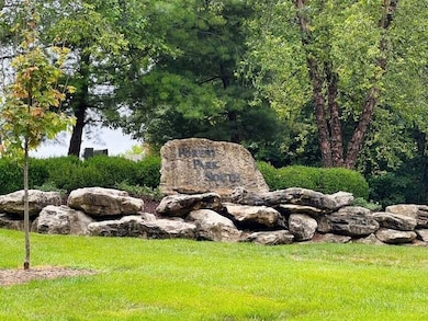 2001 Cecil St, Columbia, MO 65201 - photo 4