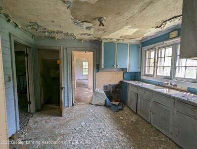 3231 Cedarbrook Ave, Lansing, MI 48910 - photo 7