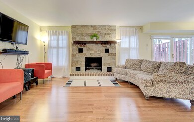 8630 Trumbauer Dr, Glenside, PA 19038 - photo 7