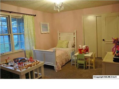 225 Monterey Cir, Gadsden, AL 35901 - photo 6