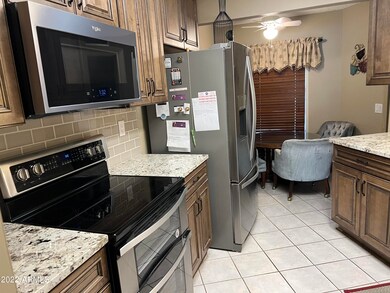 17040 N 107th Ave unit 40, Sun City, AZ 85373 - photo 6