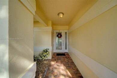 2820 Old Orchard Rd, Davie, FL 33328 - photo 6