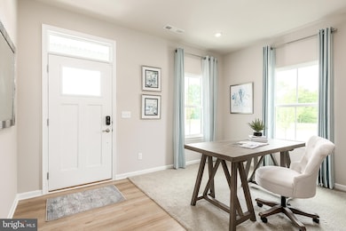 112506 Shannon Dr S, Greencastle, PA 17225 - photo 3