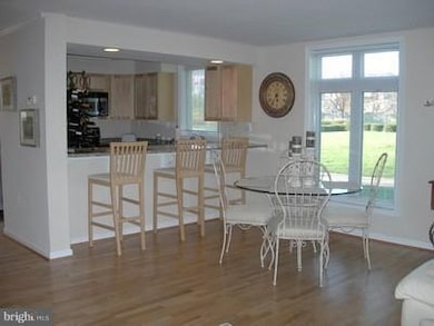 1132 Lake Heron Dr unit 1B, Annapolis, MD 21403 - photo 5