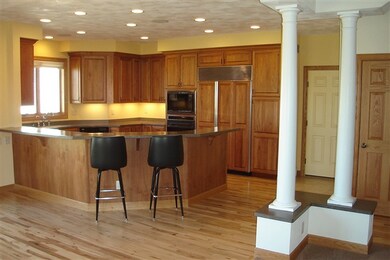 5182 Ninebark Dr, Fitchburg, WI 53711 - photo 7