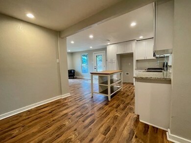 1009 South Ln, Houston, TX 77088 - photo 5