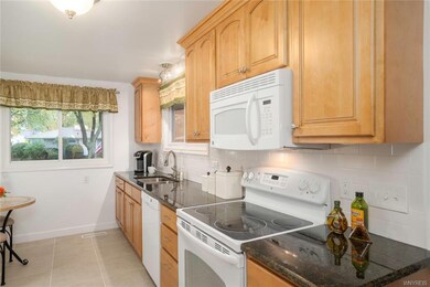 Top of the line choices....granite counters, all a
