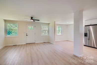 1406 Shepard St, Kannapolis, NC 28083 - photo 3