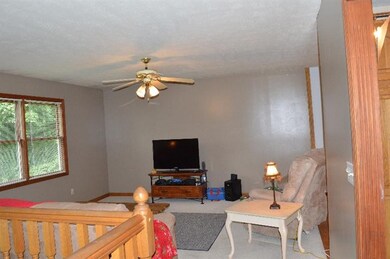 100 Farmbrook Cir, Frankfort, KY 40601 - photo 3