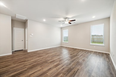 3138 W Frontier Ln, Pinehurst, TX 77362 - photo 4