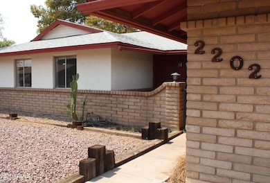 2202 E Hampton Ave, Mesa, AZ 85204 - photo 3